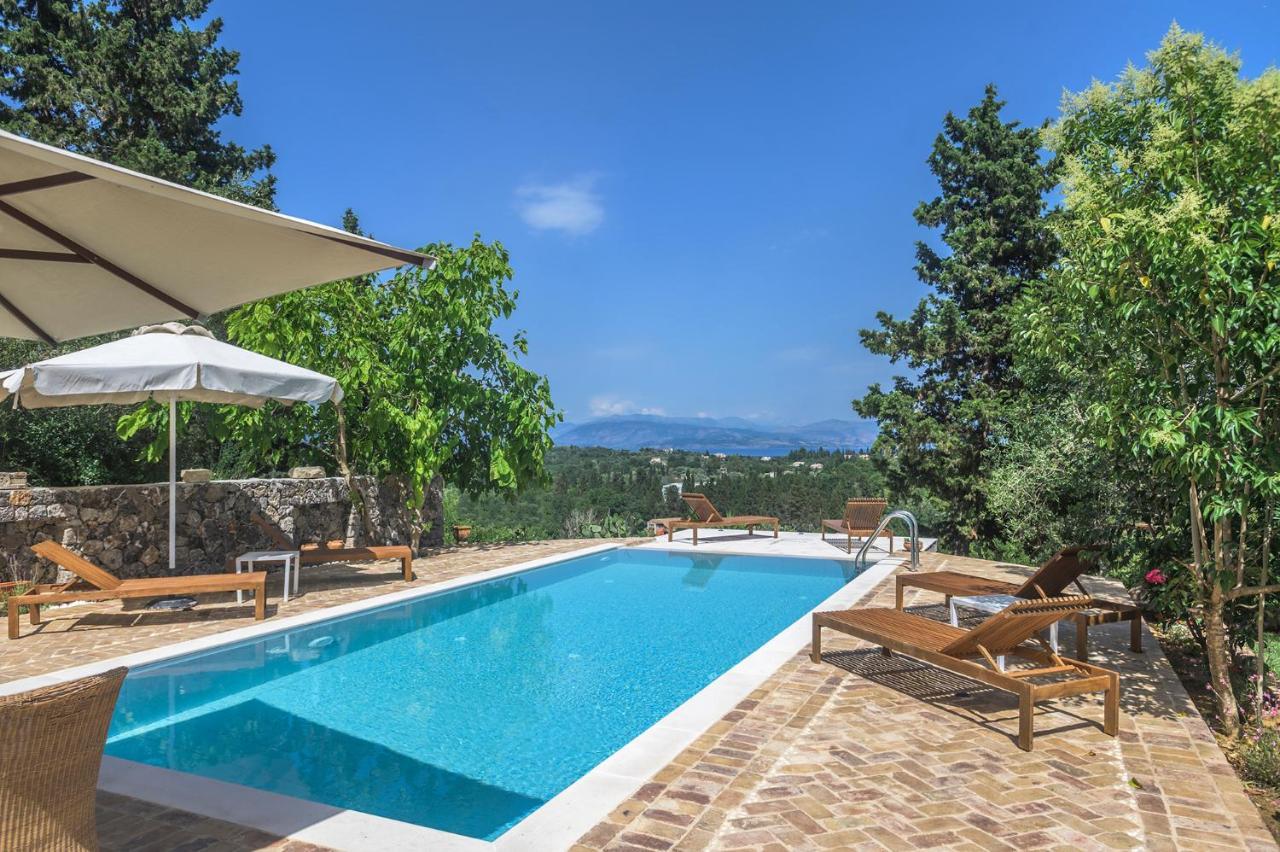 Villa Fioraki Poulades Екстер'єр фото