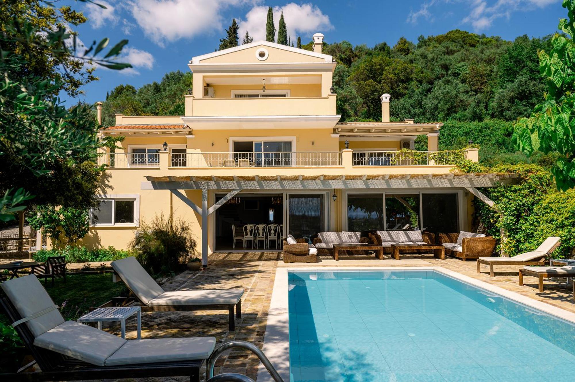 Villa Fioraki Poulades Екстер'єр фото